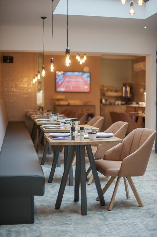 Boutique Caelus Vii