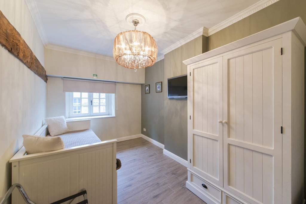 Boutique Caelus Vii