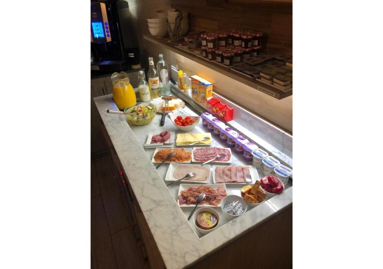 Boutique Caelus Vii Hotel 3*